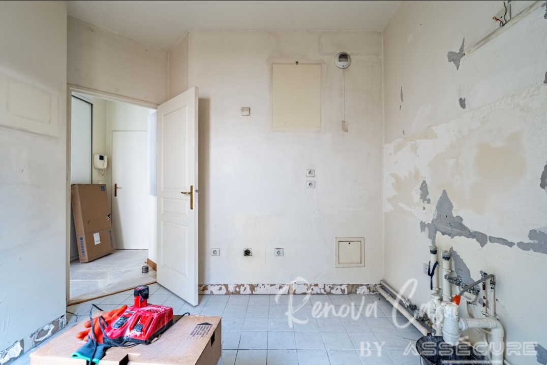 installation et pose d’une cuisine Discac à Paris XIV