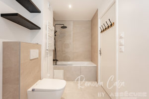 Rénovation intérieure d’une salle de bains à Antony avec wc japonais