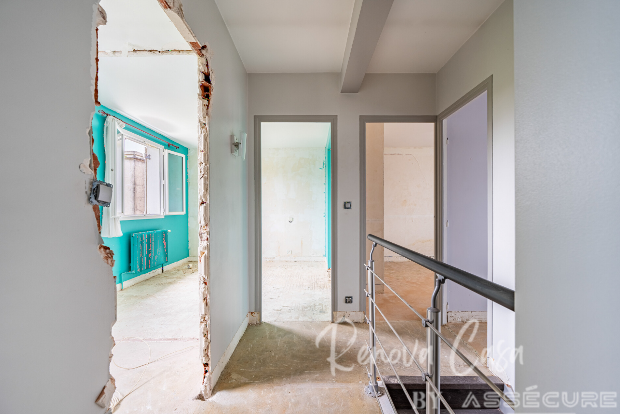 aménagement d'une cage d'escalier à Antony