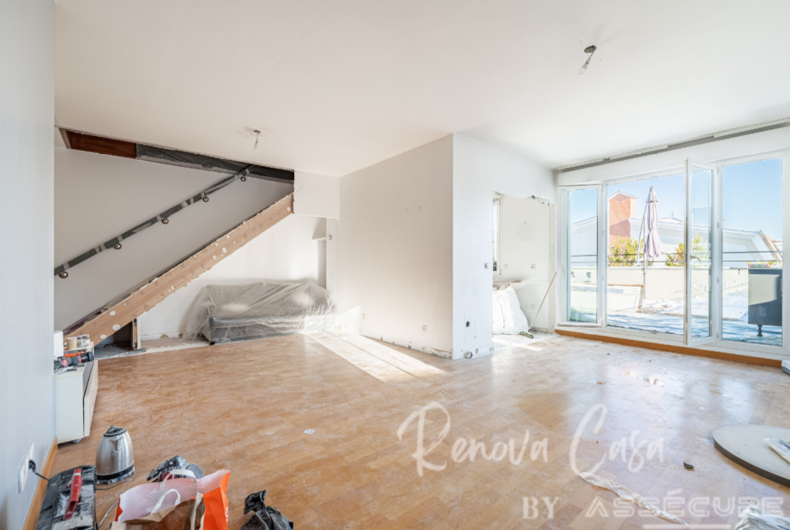 Un rangement sous escalier entièrement réalisé sur mesure